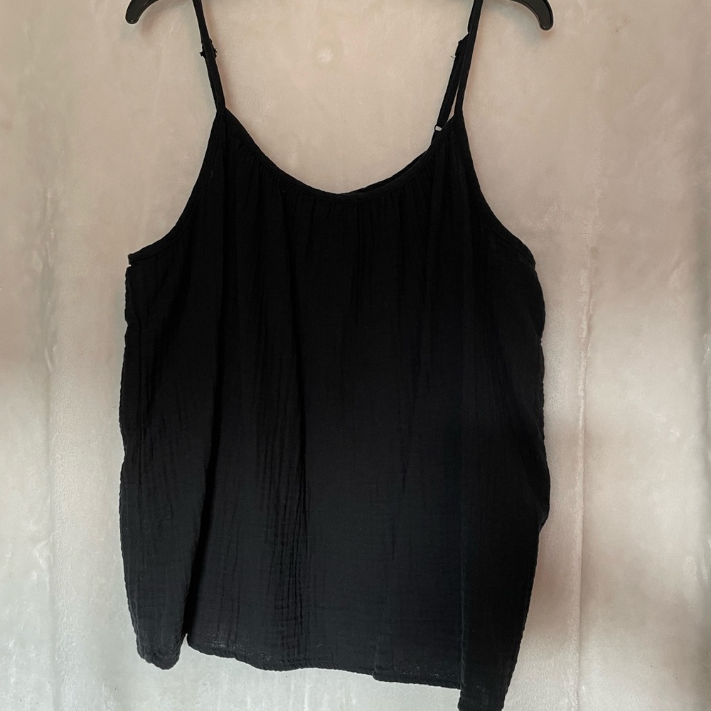 Universal Thread Black Casual Tank Top